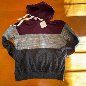Doubiju L NWT gray burgundy, color block hooded hoodie sweatshirt